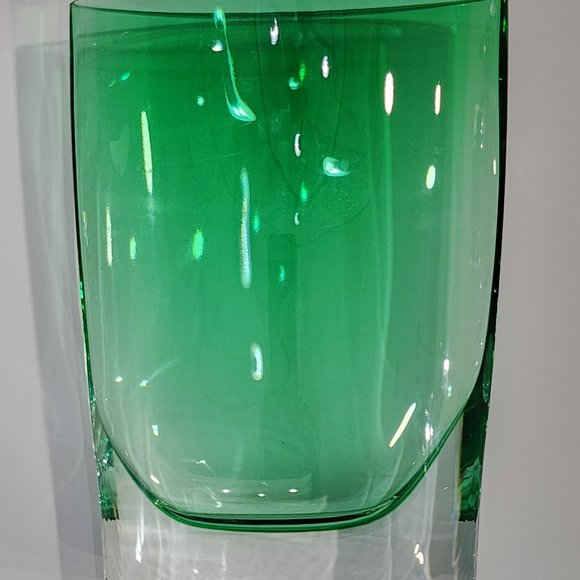 LSA International Green Ovoid Handcrafted Mouth Blown Glass Vase Ombre Style - Picture 5 of 9